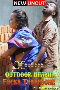 Outdoor Bhabhi F*cks Threesome (2022)